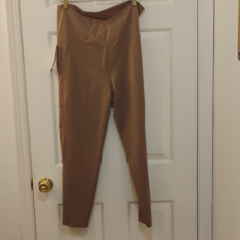 Isabel by Ingrid & Isabel Maternity Performance Leggings Brown XXL